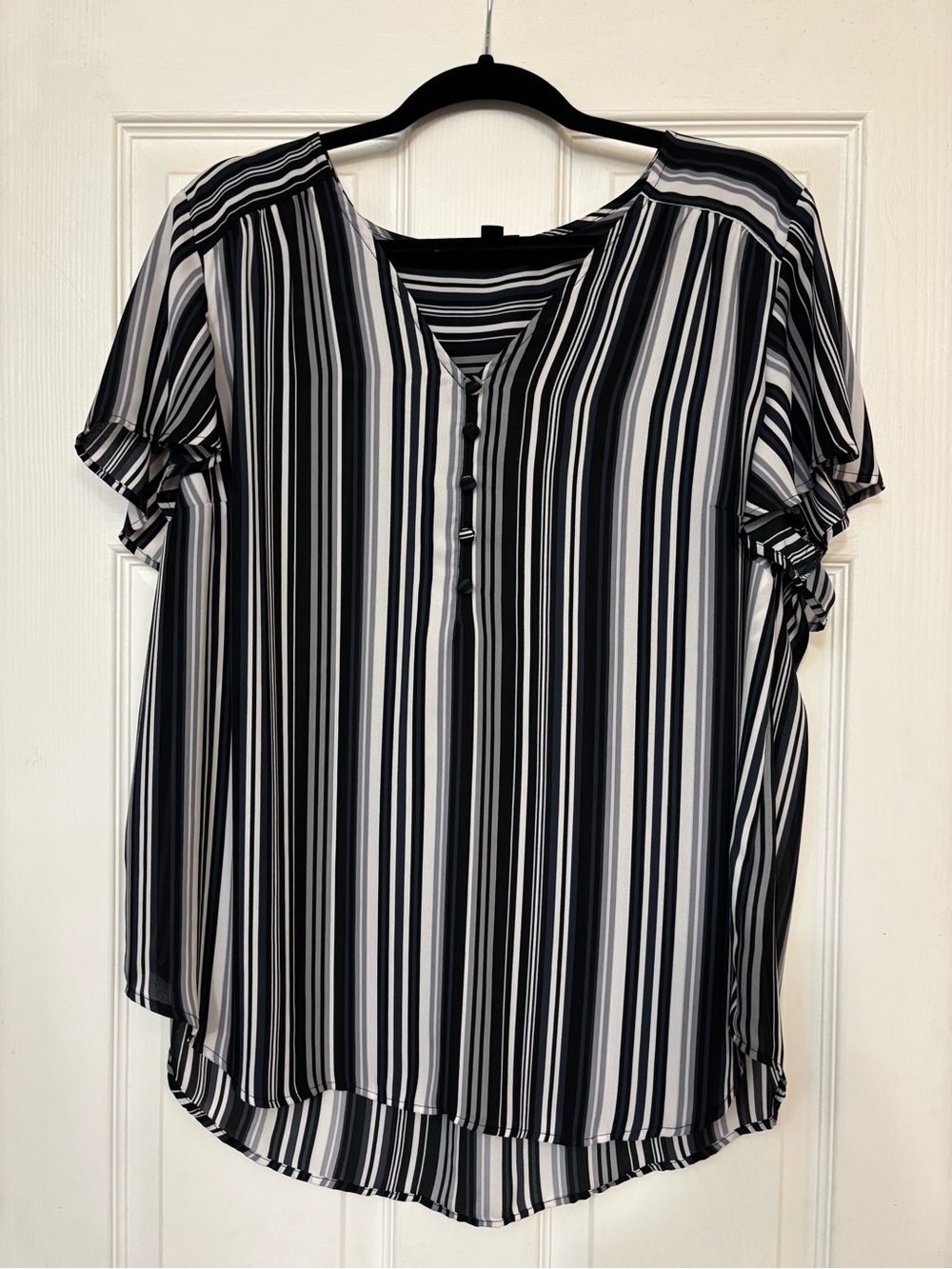 torrid Black & White Vertical Stripe V-Neck Blouse